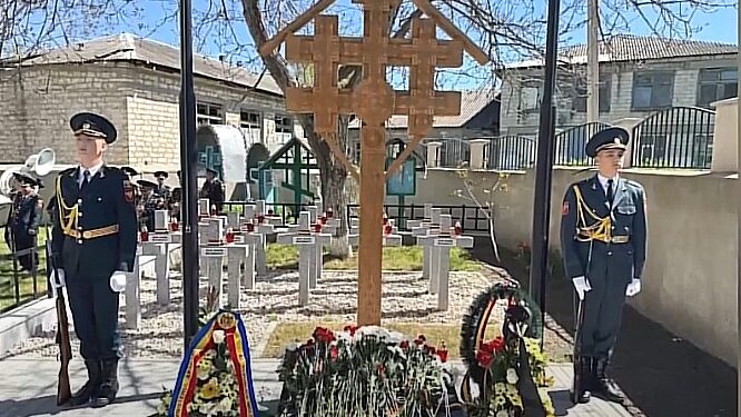 Очередной памятник, героизирующий нацизм. Открыто ещё одно кладбище румынских солдат | VIDEO