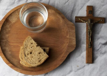 Vinerea Mare: Tradiții, obiceiuri și interdicții în ultima zi de vineri din Postul Paștelui