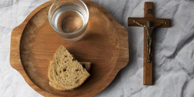 Vinerea Mare: Tradiții, obiceiuri și interdicții în ultima zi de vineri din Postul Paștelui