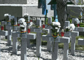 Cotropitorii sunt declarați eliberatori și eroi. Inaugurarea unui nou cimitir al soldaților români, care au luptat de partea Germaniei, în Republica Moldova |VIDEO