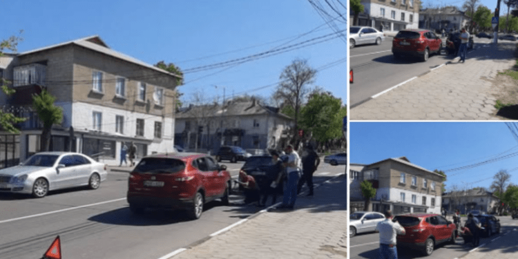 Mașina unei Școli Auto, lovită de un Nissan Qashqai la Orhei: Ce spune Poliția