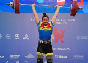 Halterofilii moldoveni au obținut 13 medalii la Campionatul European organizat la Chișinău