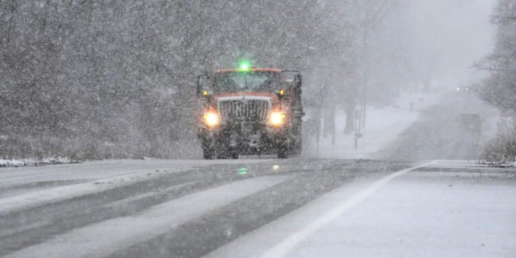 Furtună puternică de zăpadă în Alpi: Haos și victime