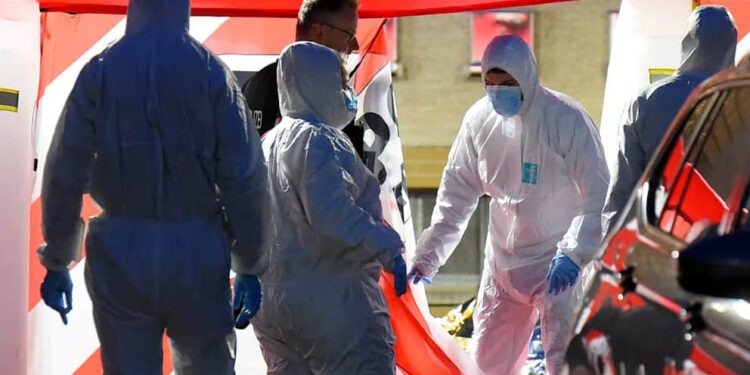 Doi bărbați împușcați mortal în Germania, autorul atacului este căutat