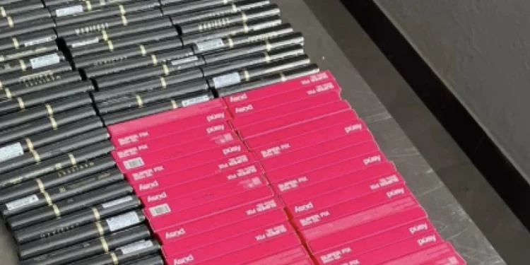 Tentativă de contrabandă la Vama Sculeni: Parfumuri și cosmetice confiscate