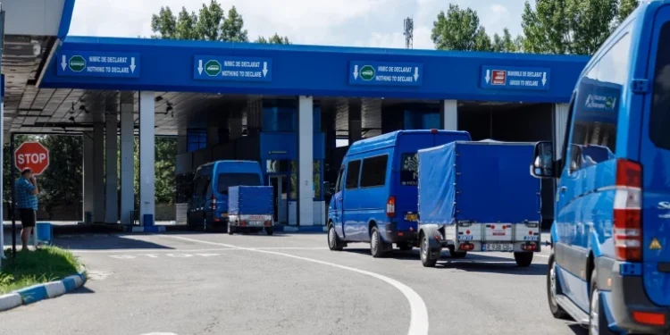 Что скрывалось в фургоне? Неожиданная находка на таможне