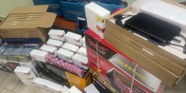 Tînăr reținut pentru transport de bunuri fără acte în nordul țării