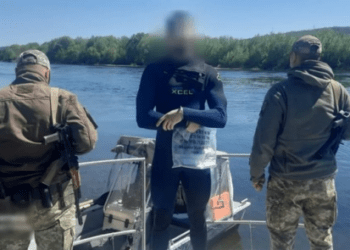 Украинец пытался доплыть до Молдовы в гидрокостюме и с документами в пакете Ziploc
