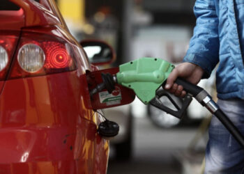 A doua zi consecutivă de scumpiri la carburanți: Benzina și motorina, mai scumpe din 25 aprilie