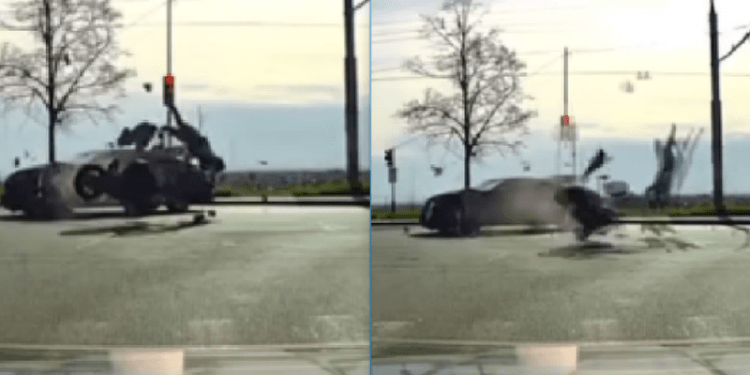 Motociclist grav rănit în accident pe strada Grenoble