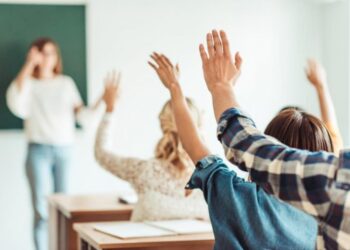 Elevii revin la școală pe 29 aprilie, după vacanța de Paște