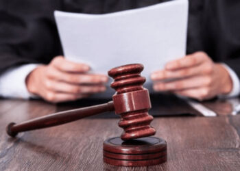 Avocat condamnat pentru escrocherie: A inventat un proces pentru a lua bani