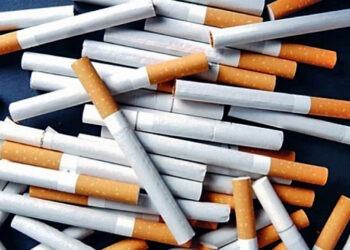 Doi conductori de tren condamnați pentru contrabandă cu 250.000 de țigări