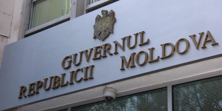 Poziția struțului. Guvernul a ignorat întâlnirea de la Primăria Chișinău privind evenimentele din 9 mai |VIDEO