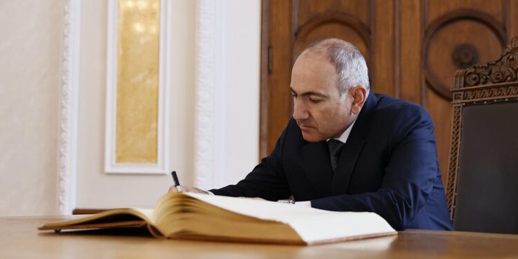 Пашинян исключил разрыв отношений с Россией