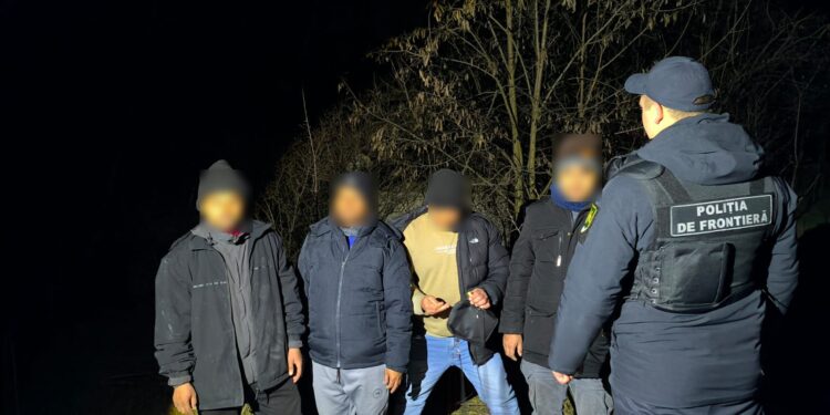 Группировка из Молдовы способствовала нелегальной миграции непальцев. Схема раскрыта