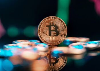 Стоимость биткоина превысила $105 тысяч впервые с 31 января