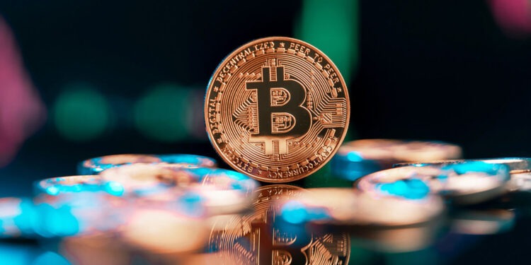 Стоимость биткоина превысила $105 тысяч впервые с 31 января