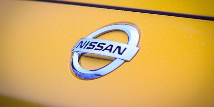 Nissan сократит еще 10 тыс. сотрудников на фоне рекордных убытков