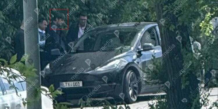 Șeful Biroului Vamal Centru, Iurie Gore, luat la puricat de către ofițerii CNA