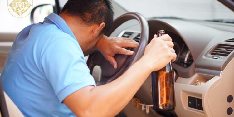 Șoferul unui Audi, beat criță la volan. Mașina i-a fost ridicată și s-a ales cu dosar penal