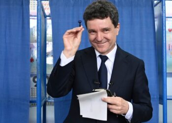 Еще не вступив в должность президента Румынии, Никушор Дан заявляет о желании объединить Румынию с Молдовой | VIDEO