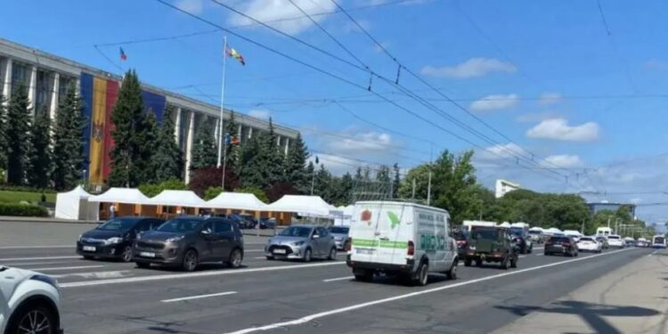 На ПВНС в Кишиневе на три остановят движение транспорта
