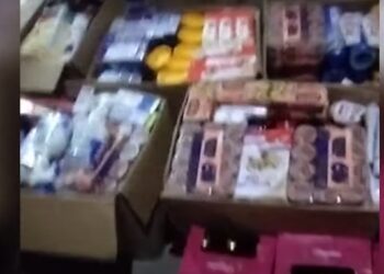 Пограничники остановили микроавтобус с товарами на 150 тыс. леев