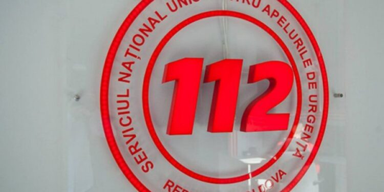 Граждан Молдовы призывают звонить по номеру 112 сегодня только в случае реальной чрезвычайной ситуации