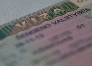 Moldovenii vor putea călători fără viză în Emiratele Arabe Unite. Guvernul pregătește semnarea unui memorandum bilateral