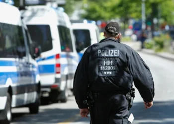 На вокзале Гамбурга 12 человек пострадали после нападения с ножом