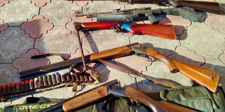 Operațiunea Arsenal: Peste 13.000 de deținători de arme verificați la nivel național