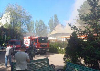 Incendiu puternic într-un restaurant din centrul Chișinăului: Cauza probabilă a focului la un restaurant din apropierea Parlamentului |VIDEO