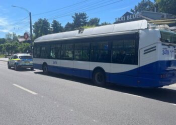 В Кишинёве троллейбус насмерть сбил женщину