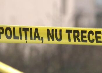 O femeie s-a aruncat în gol de la etajul superior al unui bloc de locuințe, la Soroca.Mobilul: Ar fi fost în depresie, după moartea soțului