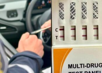 Sub influență, pe traseu: Un șofer drogat, oprit și dat jos de la volan de polițiști, lângă Călărași