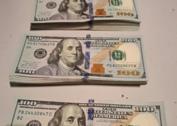 Tentativă de scoatere ilicită a valutei din țară la Aeroportul Chișinău