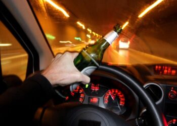 Trei sentințe de condamnare pentru șoferi prinși băuți la volan