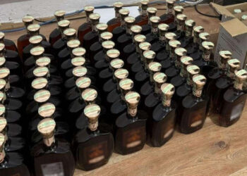 Moldovean prins cu alcool și țigări de contrabandă în Botoșani