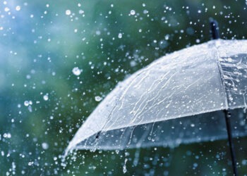 Ploi de vară și furtuni izolate în toată țara