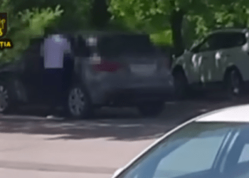 Bărbat reținut la Chișinău, suspectat de vânzarea de droguri în valoare de milioane de lei