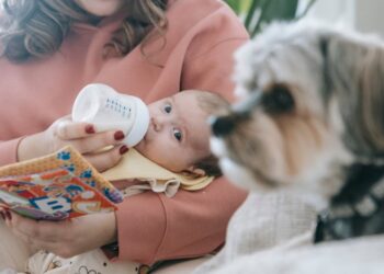 Tot mai puțini copii din Moldova sunt hrăniți corect în primii doi ani de viață