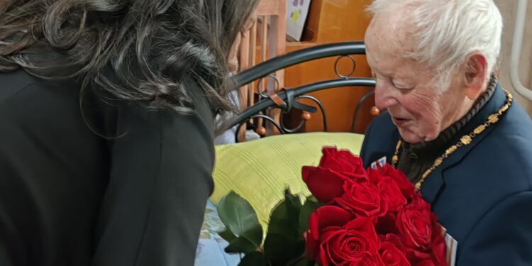 Fiecare veteran din Moldova a primit o părticică prețioasă din focul veșnic