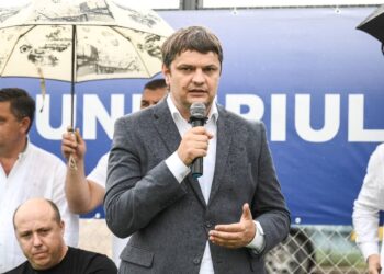 «Я вне политики… но не совсем»: Андрей Спыну готов помочь ПДС на выборах?