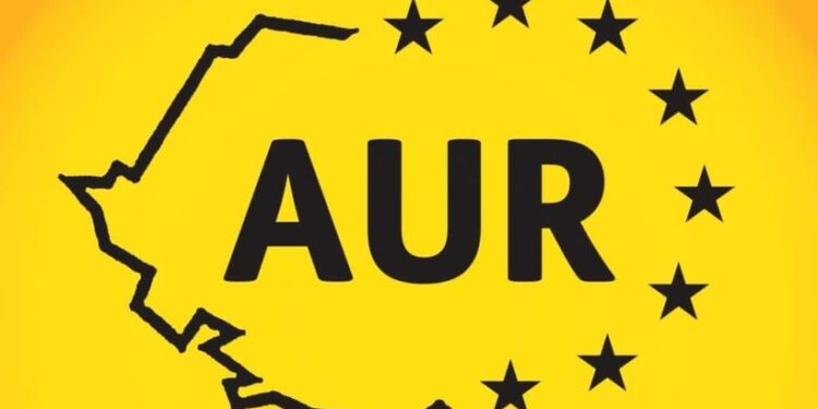 Mihai Enache (AUR): În Republica Moldova continuă turismul electoral; se desfăşoară inclusiv cu maşini ale instituţiilor publice / George Simion şi-a închis contul de Facebook / Formaţiunea cere ca ”tentativa de fraudare a votului să fie oprită”