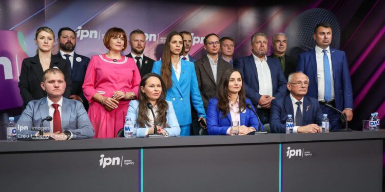 AUR : «готовится колоссальная кража голосов», пресс-конференция в Кишиневе