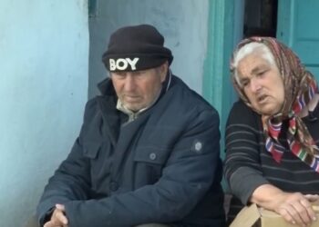 Viața grea a pensionarilor din Moldova: Sofia, 72 de ani, îngrijind singură un soț bolnav în mijlocul sărăciei extreme |VIDEO