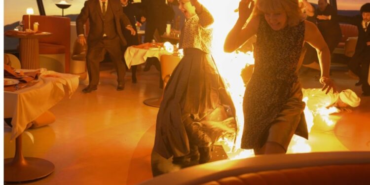 В кинотеатре во время показа «Пункта назначения» обрушился потолок