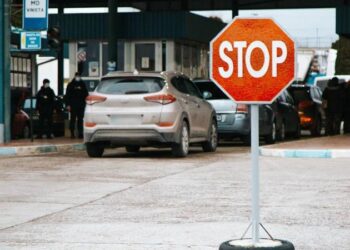 Circulație sistată temporar la frontiera moldo-română în noaptea de 8 mai