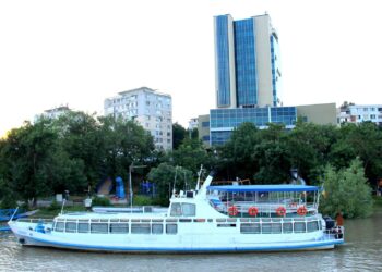 Судно Чаушеску продают на металлолом: цена — 18 тысяч евро